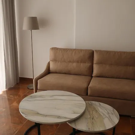 Apartment Two Worlds Sea View