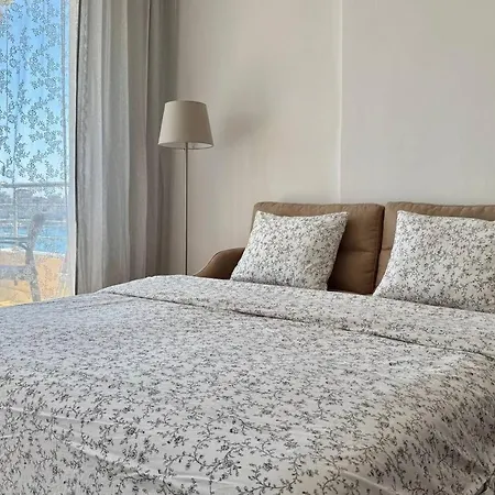 Two Worlds Sea View *