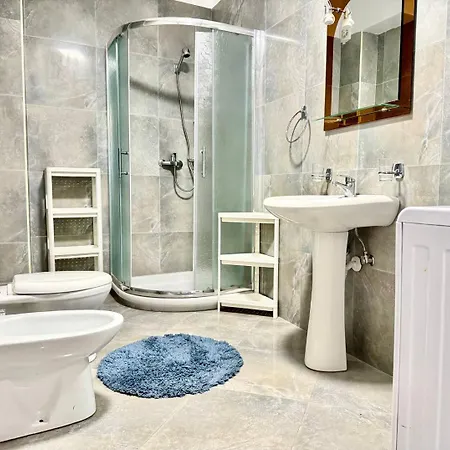 Two Worlds Sea View * Саранда