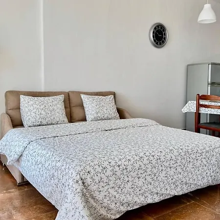 Two Worlds Sea View Апартаменты