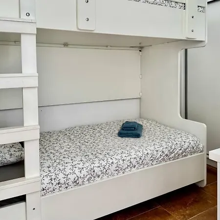 Апартаменты Two Worlds Sea View *